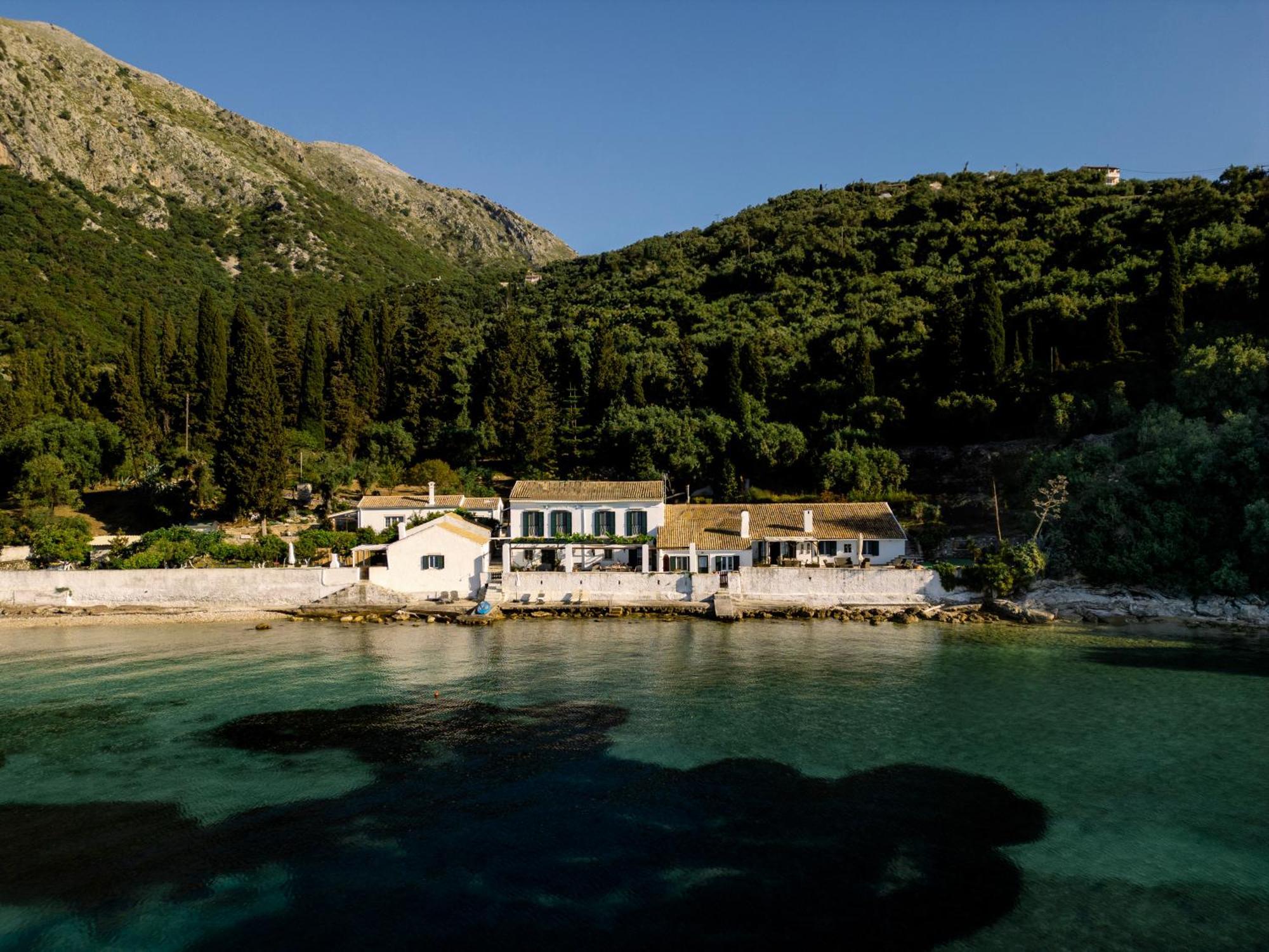 Nissaki Olive Press Villas Νησάκι Εξωτερικό φωτογραφία