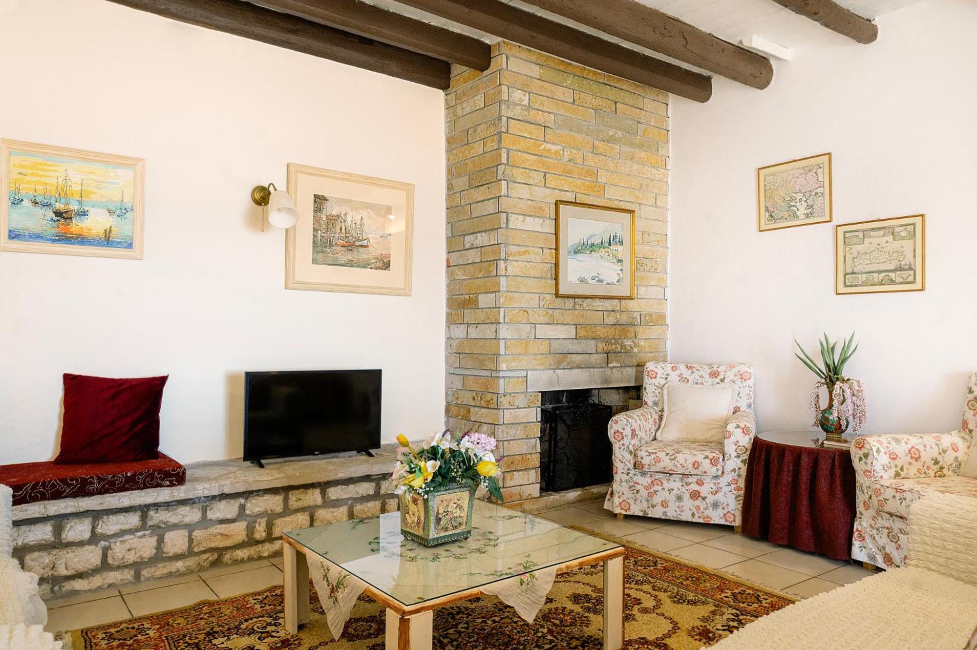 Nissaki Olive Press Villas Νησάκι Εξωτερικό φωτογραφία
